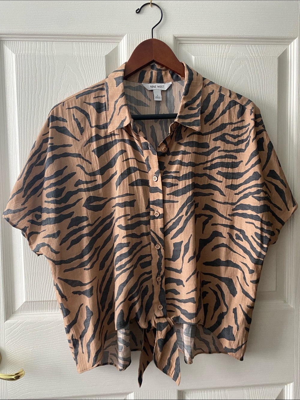 Nine West Tan and Black Tiger-Print Short Sleeve Button Shirt with Front Tie